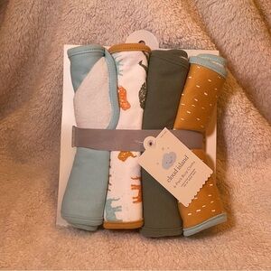 Cloud Island Blue and White Burp Cloths Set